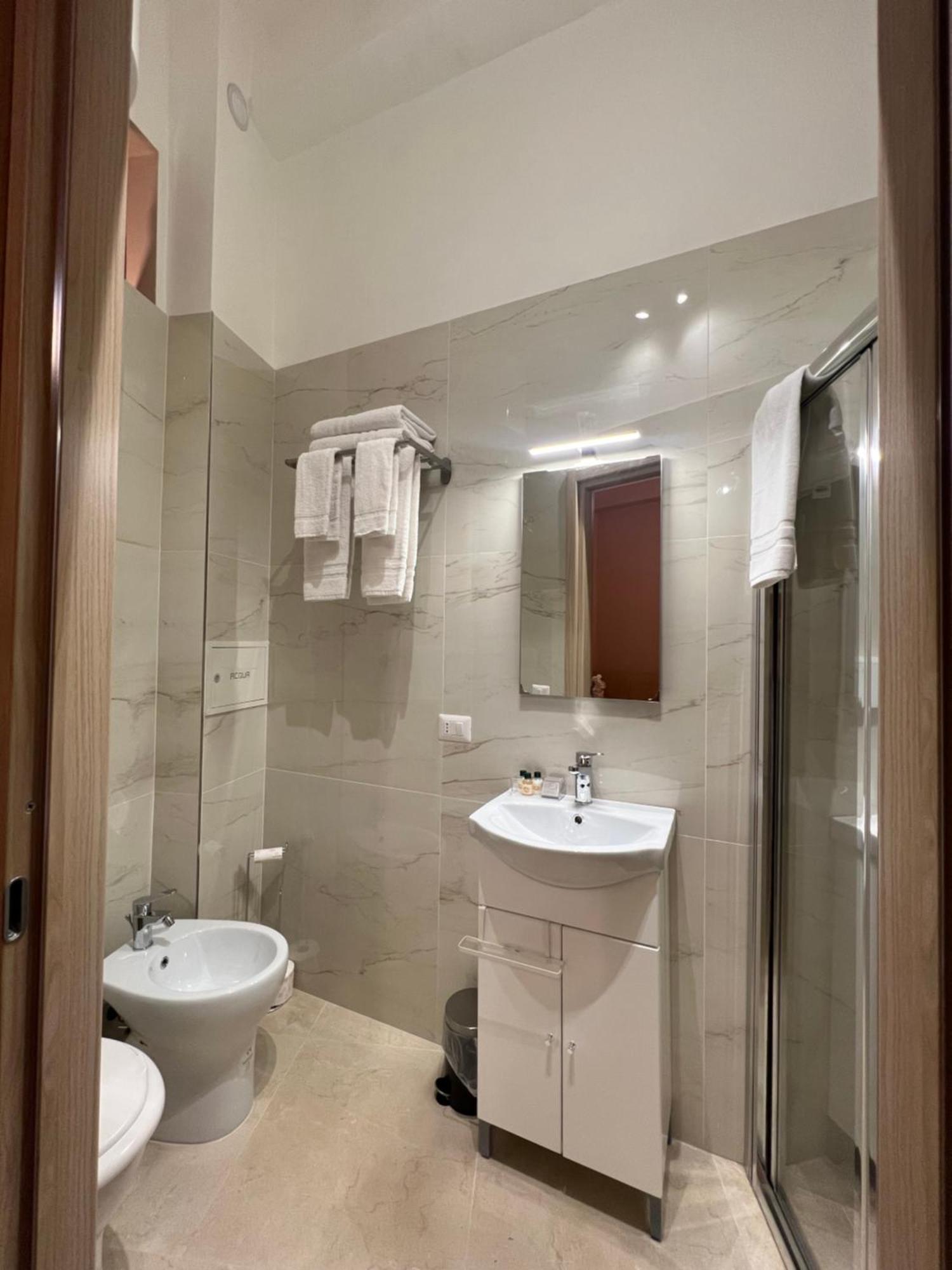 Buongiorno & Benvenuti Otel Trani Dış mekan fotoğraf