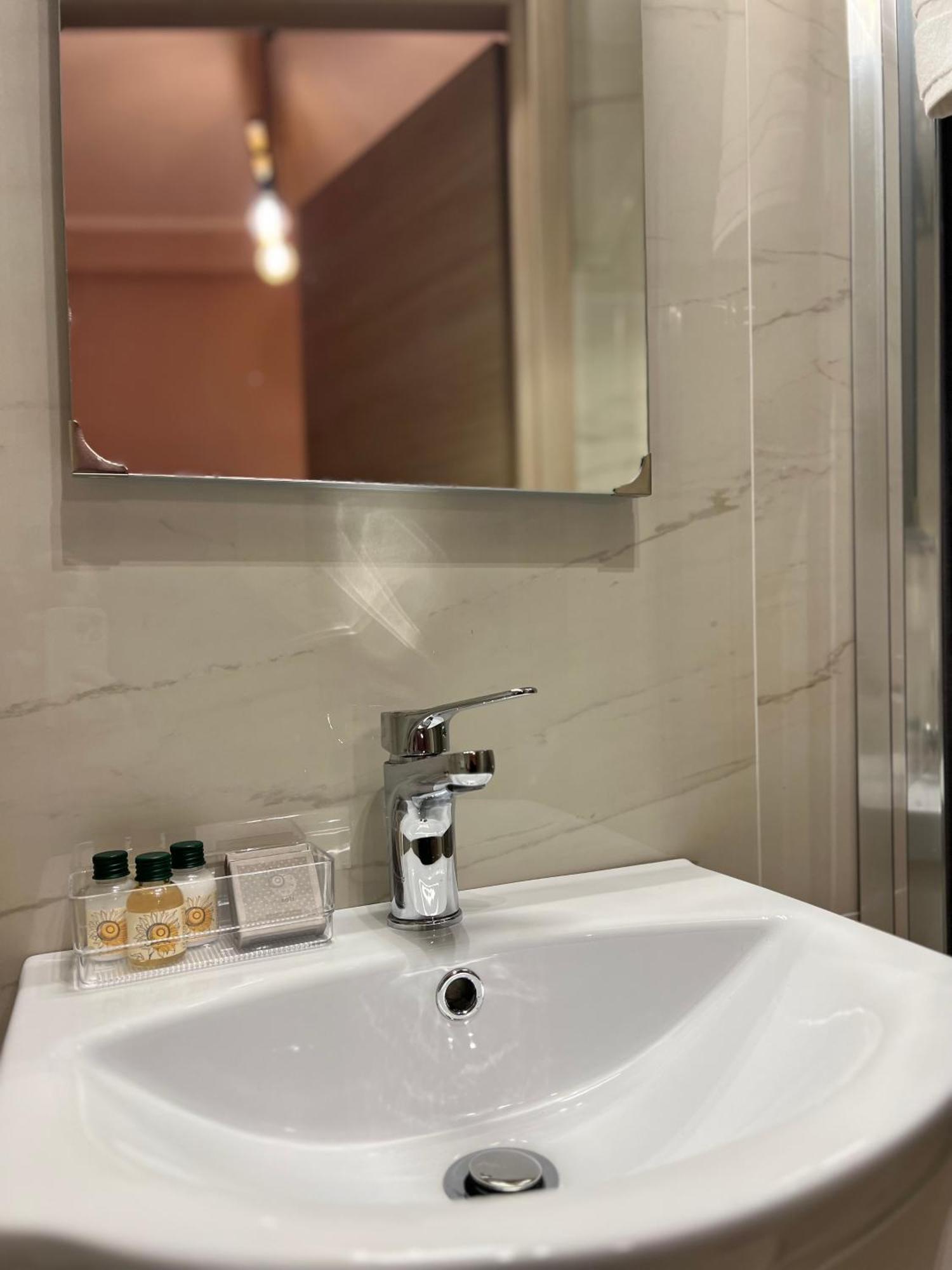 Buongiorno & Benvenuti Otel Trani Dış mekan fotoğraf